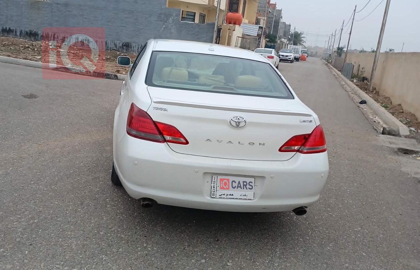 تويوتا أفالون